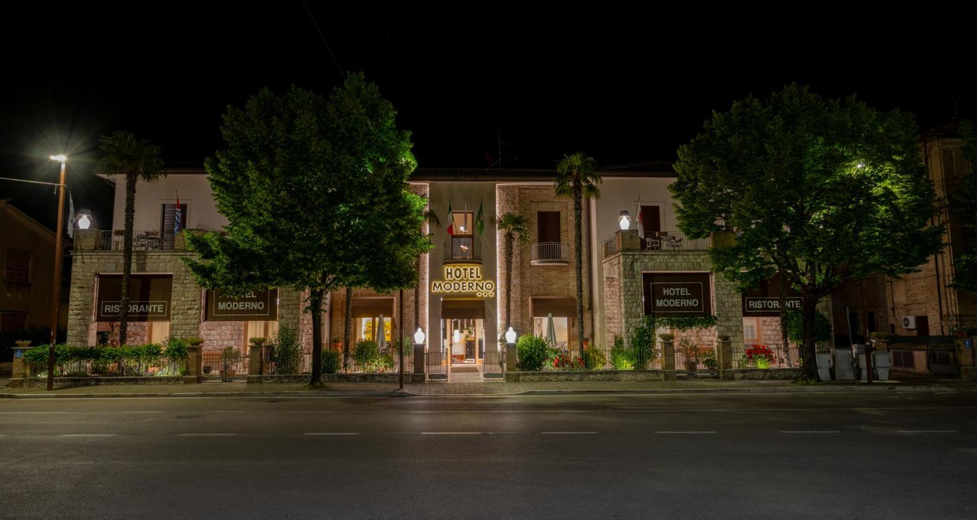 Hotel Moderno Ασίζη Εξωτερικό φωτογραφία