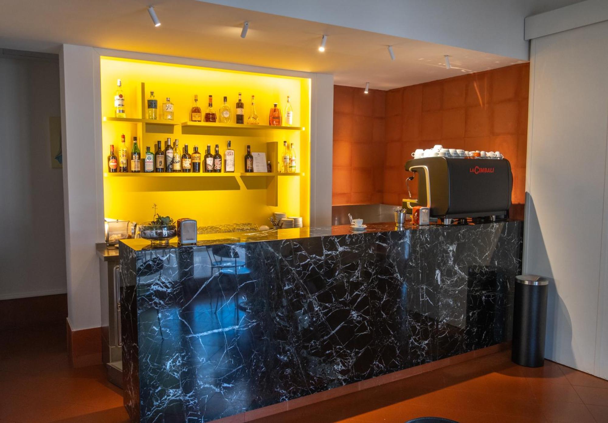 Hotel Moderno Ασίζη Εξωτερικό φωτογραφία