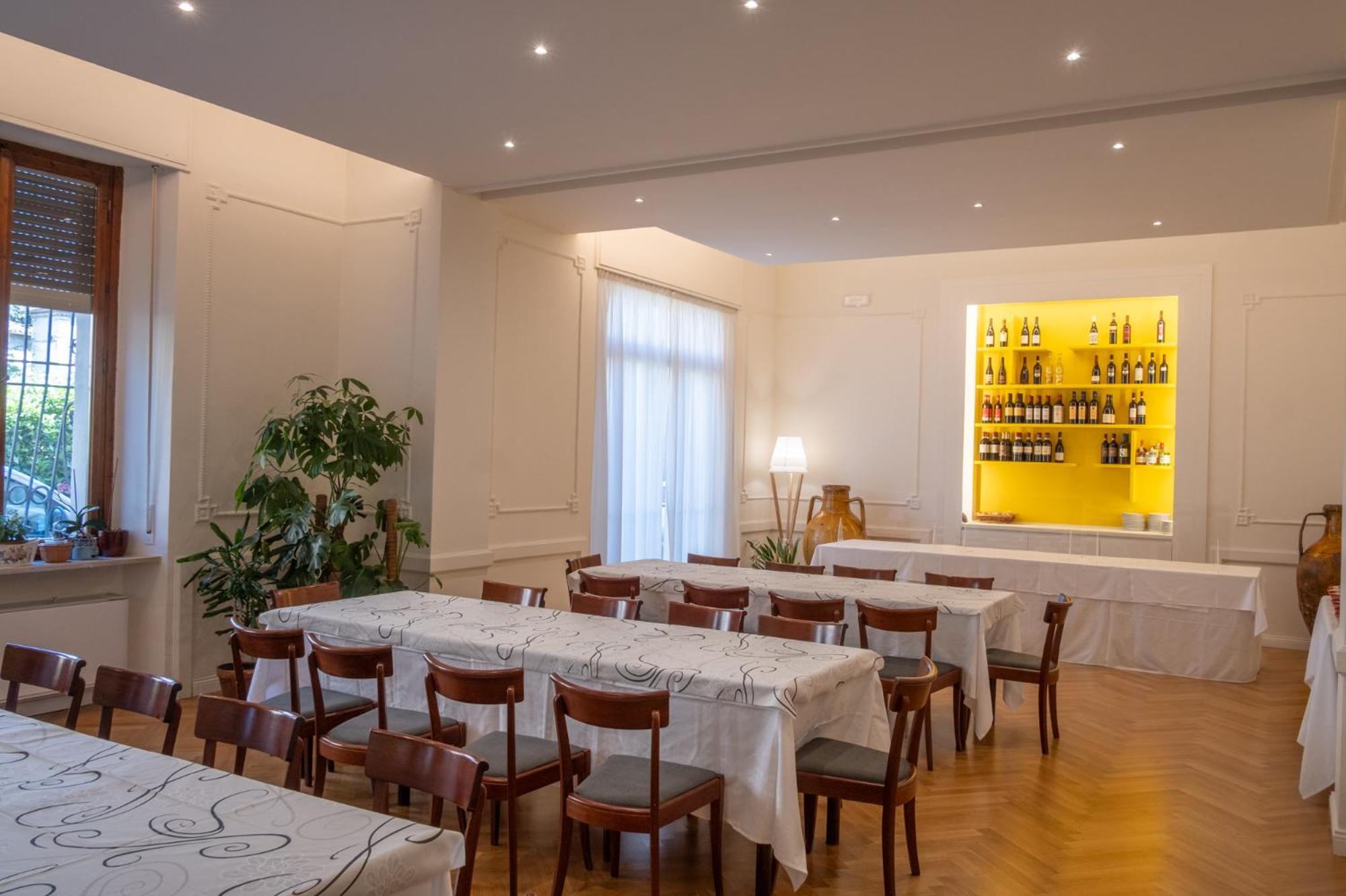 Hotel Moderno Ασίζη Εξωτερικό φωτογραφία