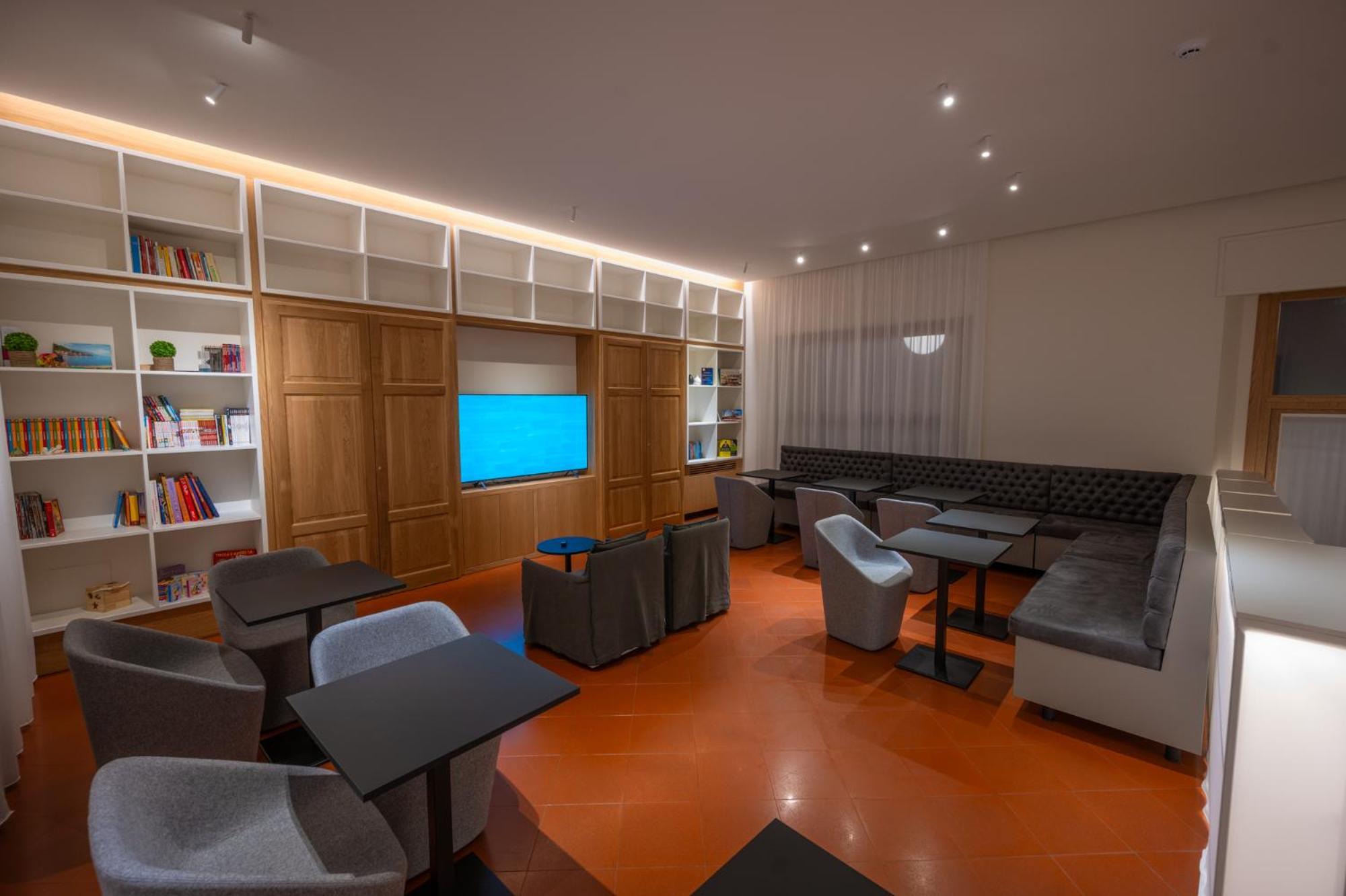 Hotel Moderno Ασίζη Εξωτερικό φωτογραφία